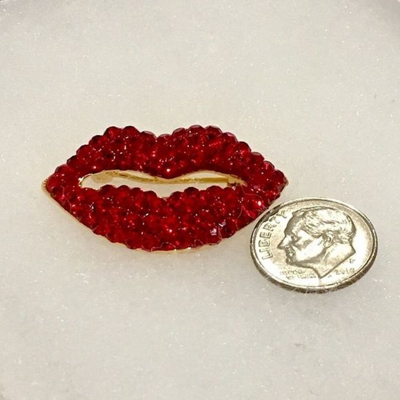 Vintage OTC Brand Red Rhinestone and Gold Lip Pin 1960’s - Picture 4 of 8